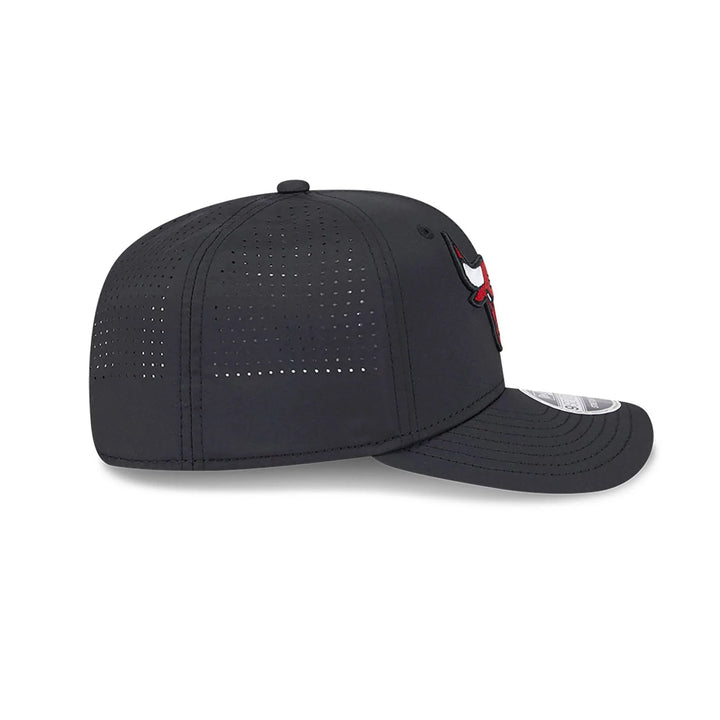 New Era AC Performance 9Seventy Stretch Snap C Bulls black