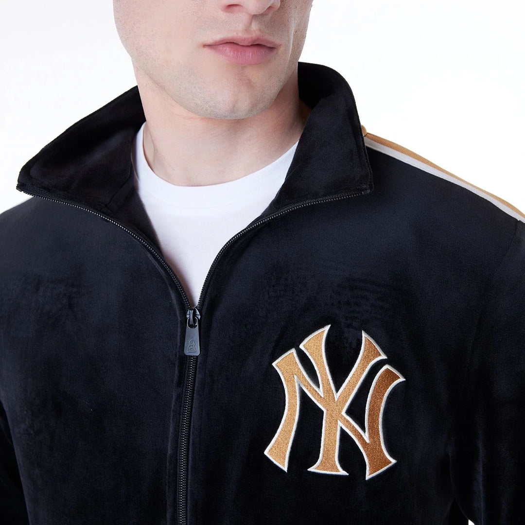 New Era MLB Velour Track Jacket NY Yankees black