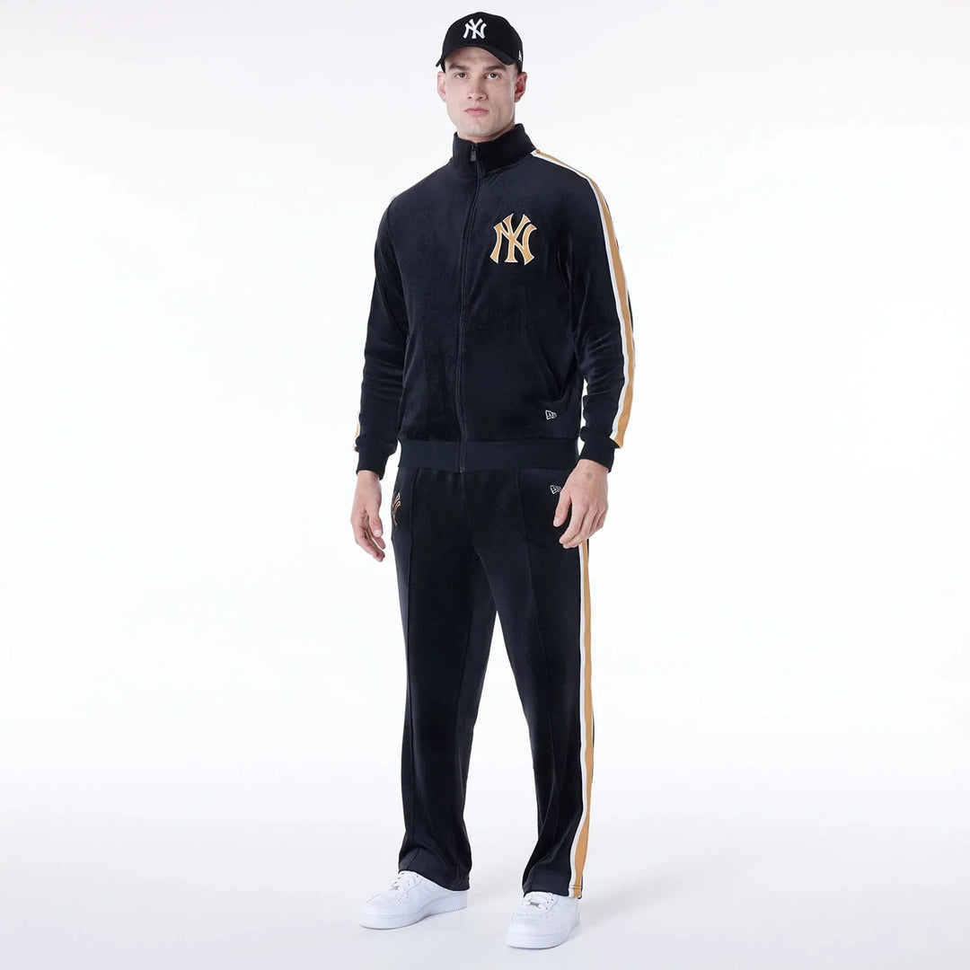 New Era MLB Velour Track Jacket NY Yankees black