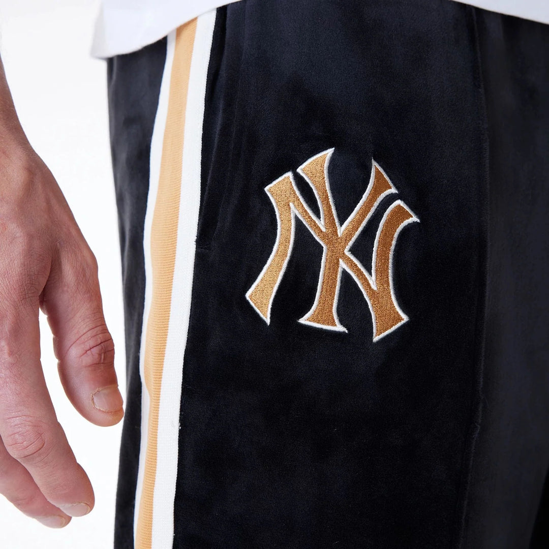 New Era MLB Velour Joggers NY Yankees black