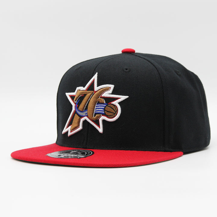 Mitchell & Ness NBA Team 2 Tone 2.0 fitted HWC P 76ers black/red - Shop-Tetuan