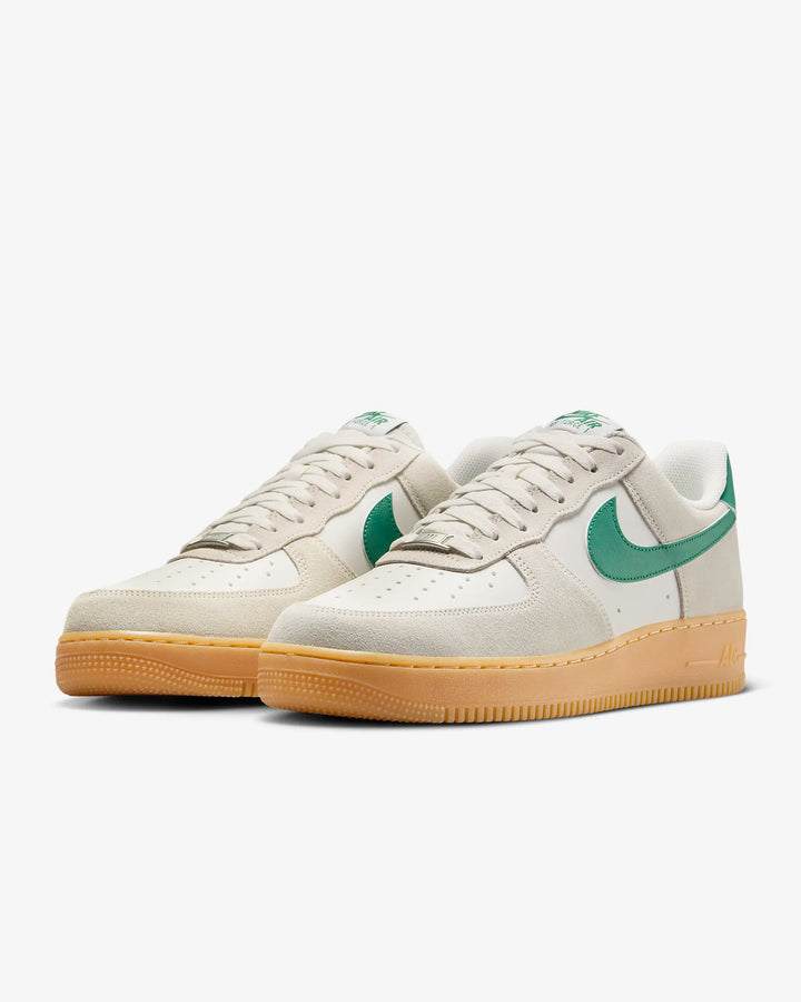 Nike Air Force 1 '07 LV8 Phantom/Malachite-Gum Yellow