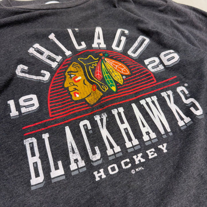 Knights Apparel. Inc NHL Vintage Chicago Blackhawks LS shirt charcoal M