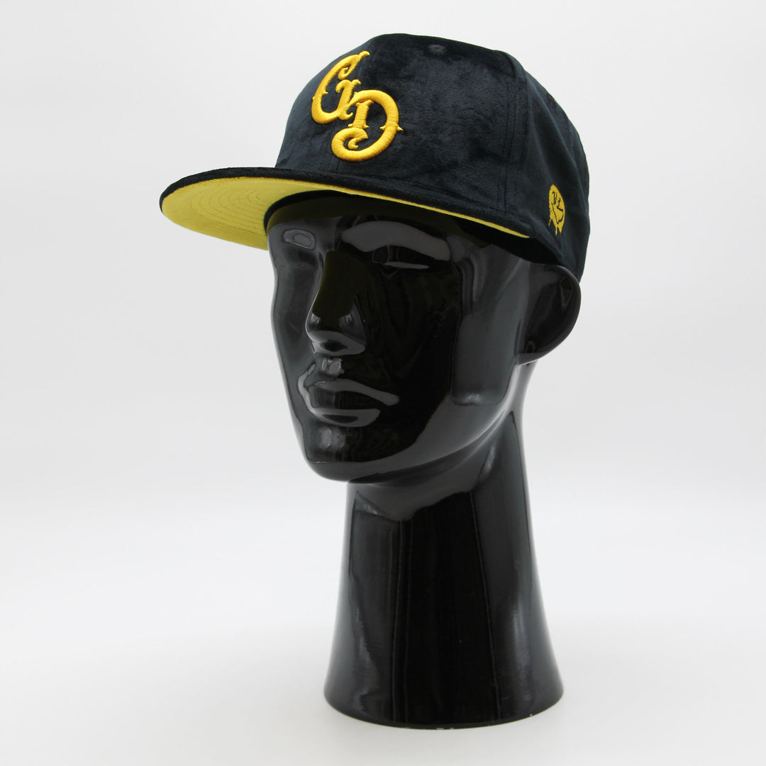 Naughty League Las Vegas Gold Diggers fitted velvet black/gold - Shop-Tetuan