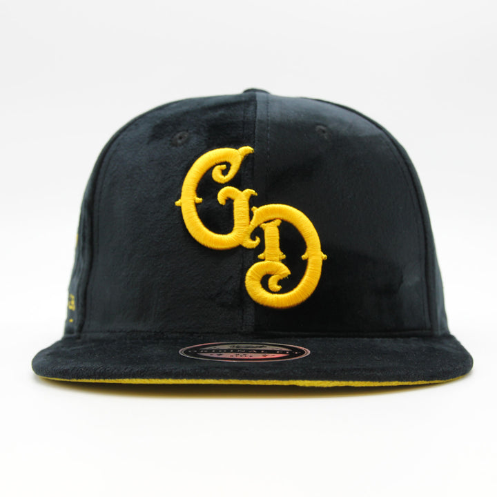 Naughty League Las Vegas Gold Diggers fitted velvet black/gold - Shop-Tetuan