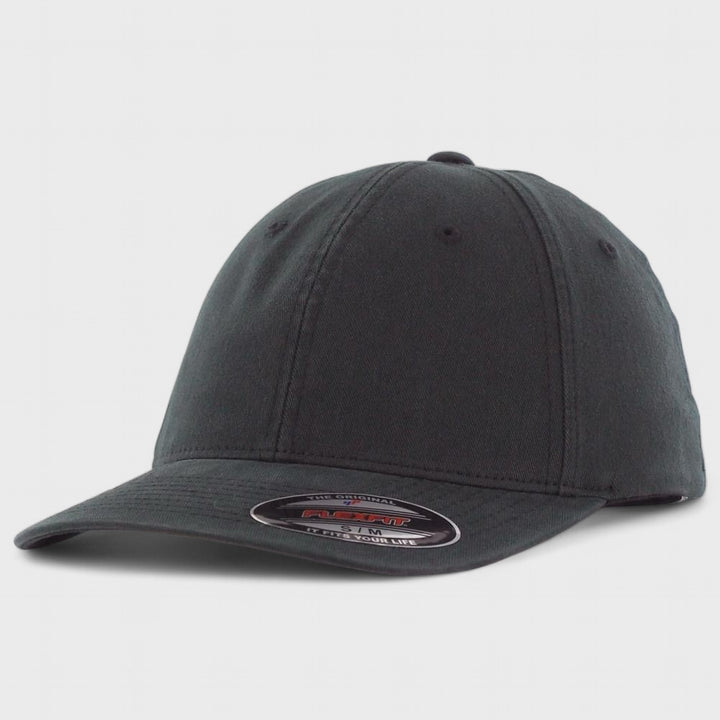 Flexfit Garment Washed cotton cap black