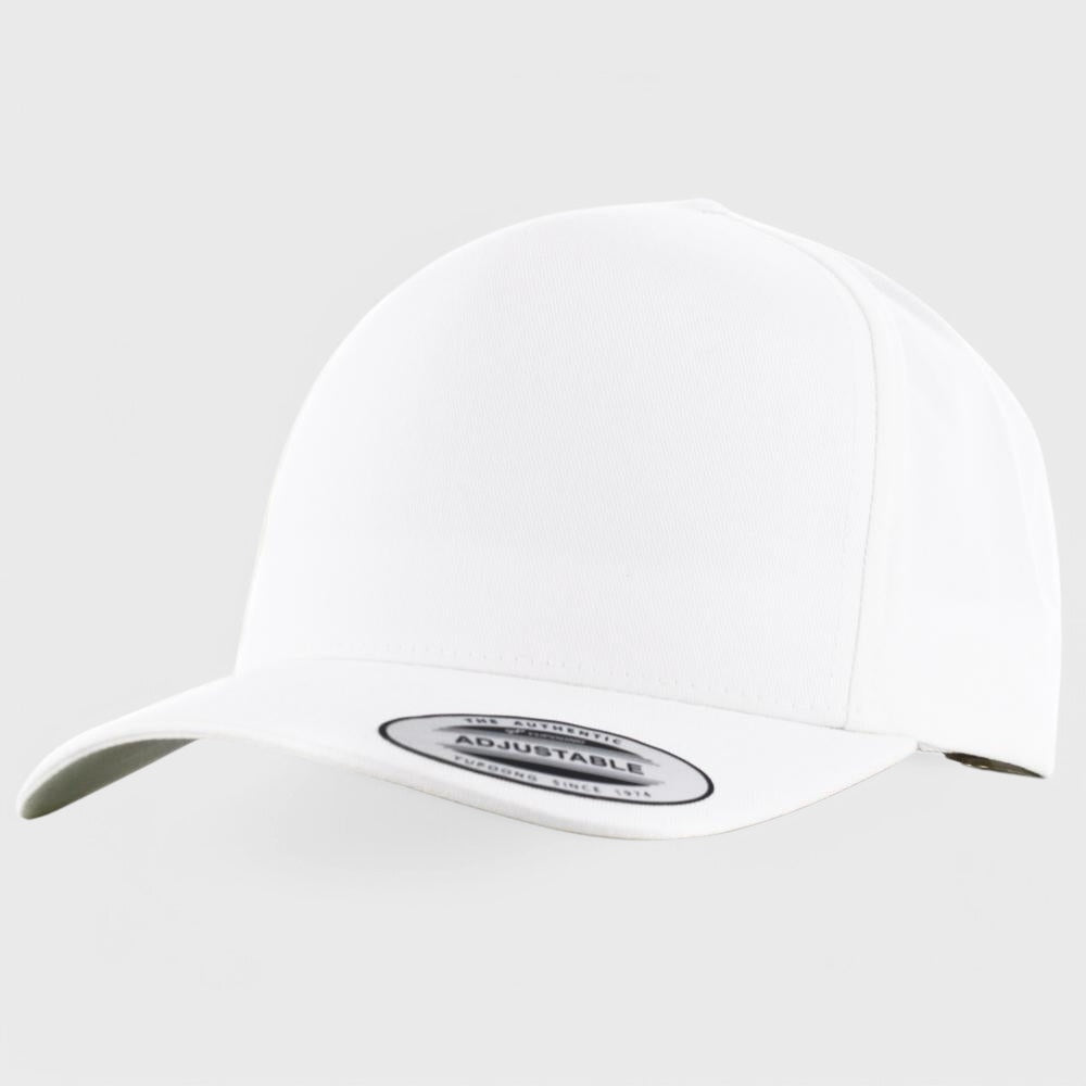 The Classics Yupoong 5-Panel Curved Classic snapback white