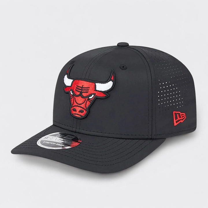 New Era AC Performance 9Seventy Stretch Snap C Bulls black