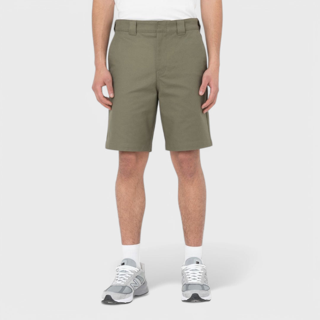 Dickies Cobden shorts military green