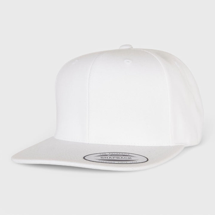 The Classics Yupoong snapback white