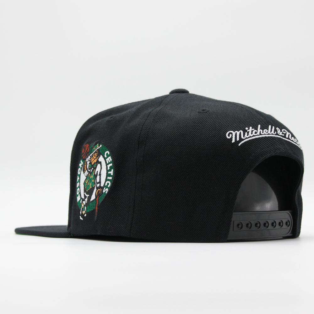 Mitchell & Ness NBA Team Script 2.0 snapback B Celtics black - Shop-Tetuan