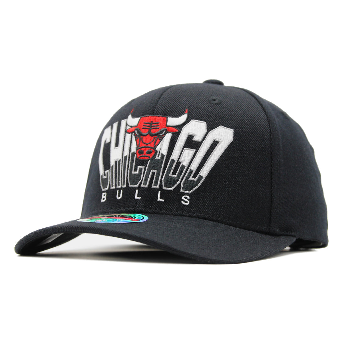 Mitchell & Ness NBA Retrodome Classic Red C Bulls black - Shop-Tetuan