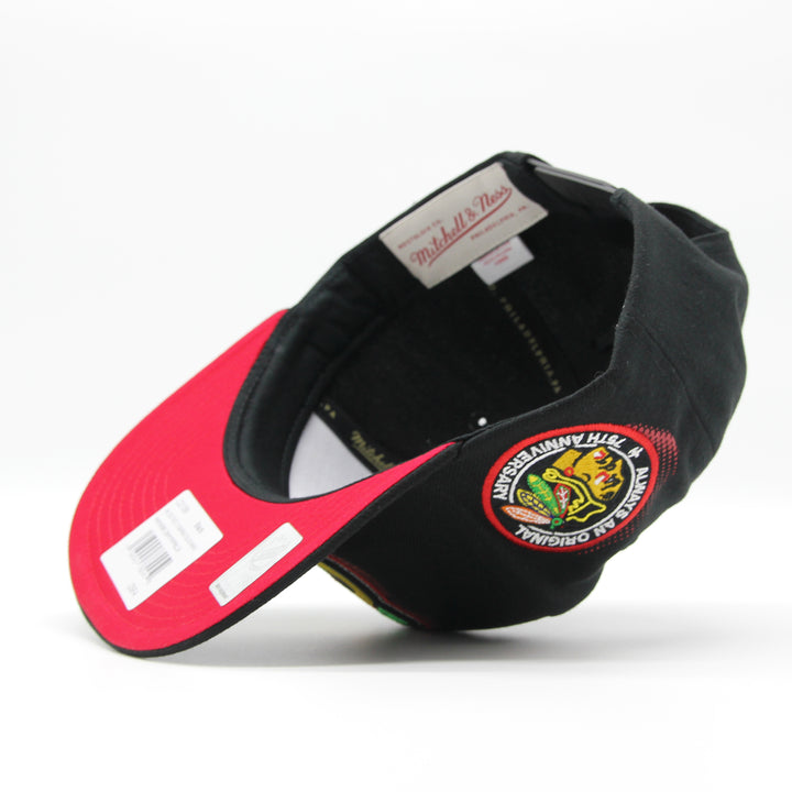 Mitchell & Ness NHL Big Face 7.0 HWC C Blackhawks black - Shop-Tetuan