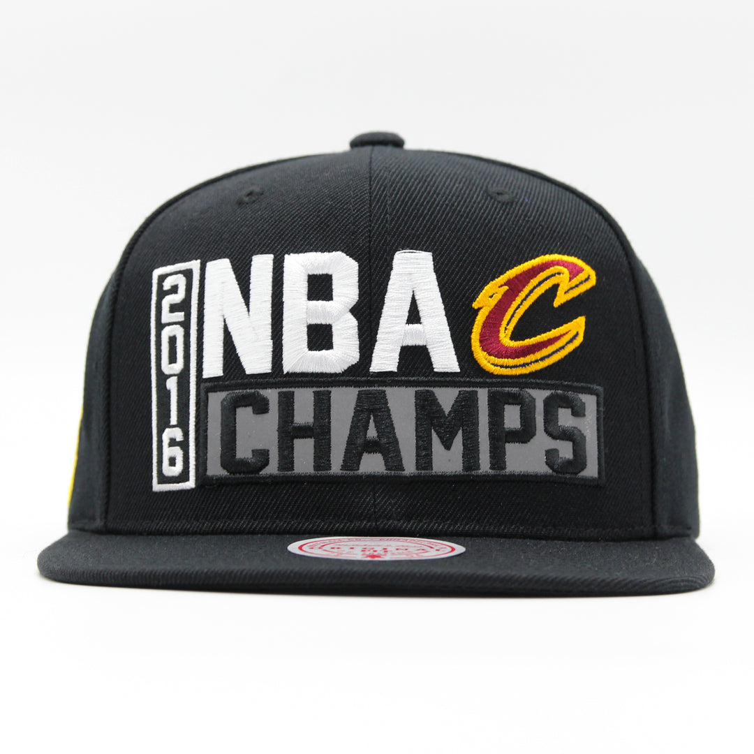 Mitchell & Ness NBA 16 NBA Champs snapback HWC C Cavaliers black - Shop-Tetuan