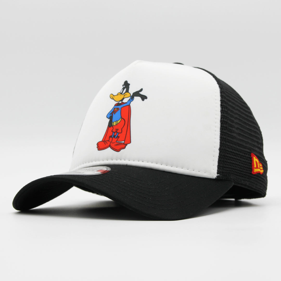 New Era Daffy Duck Trucker JD Exc Ltma white/black - Shop-Tetuan