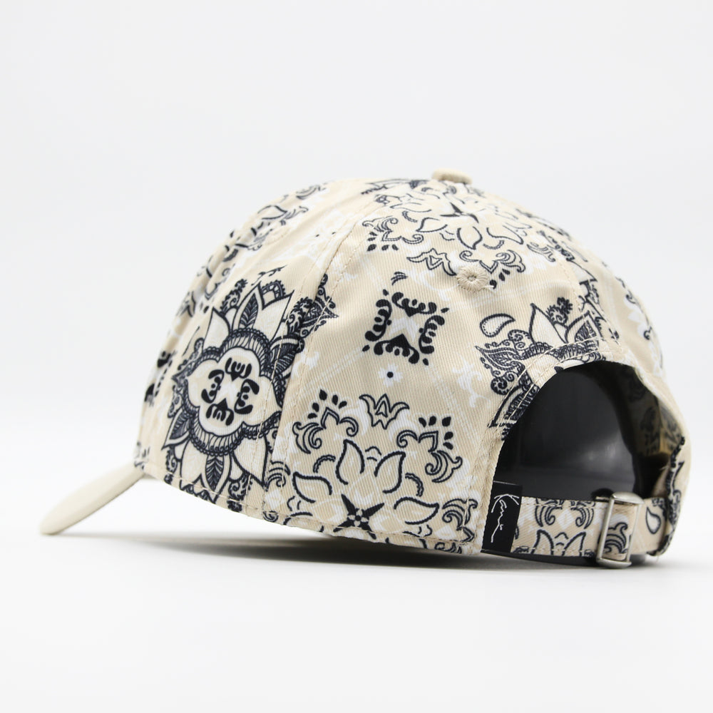 Karl Kani Signature Paisley Cap off white - Shop-Tetuan