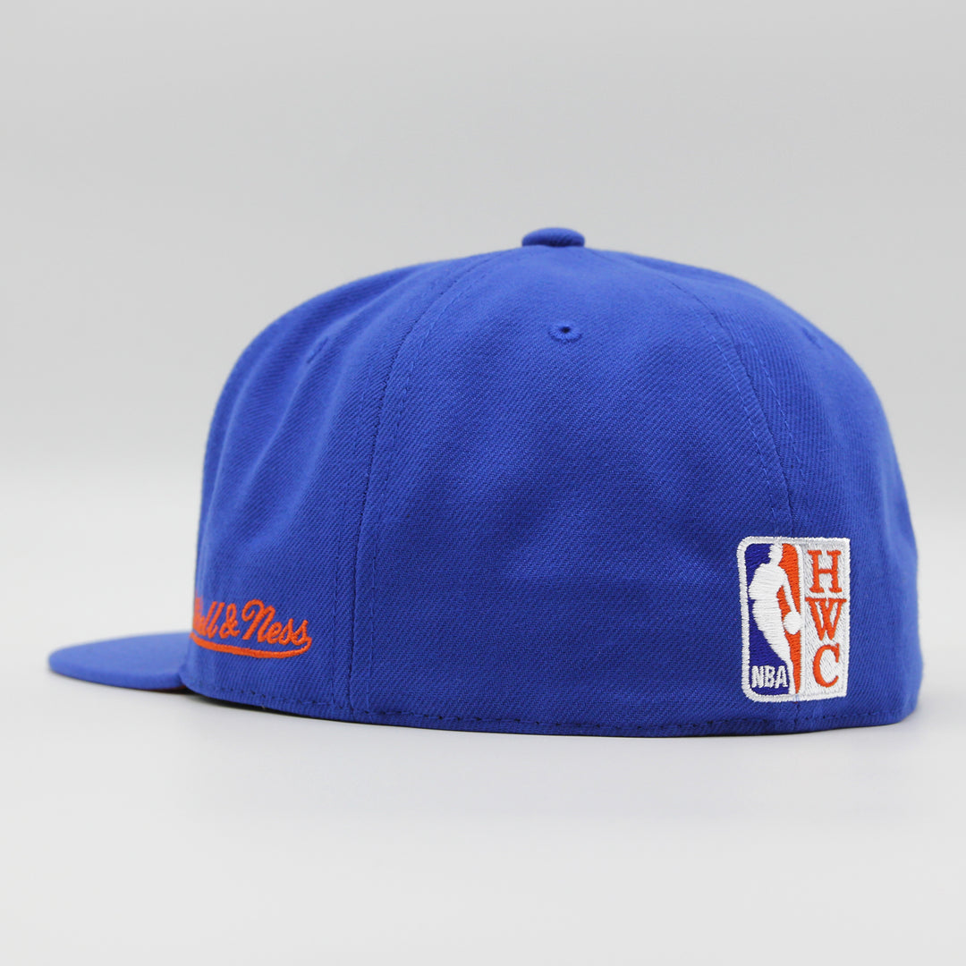 Mitchell & Ness Logo History fitted HWC NY Knicks blue - Shop-Tetuan