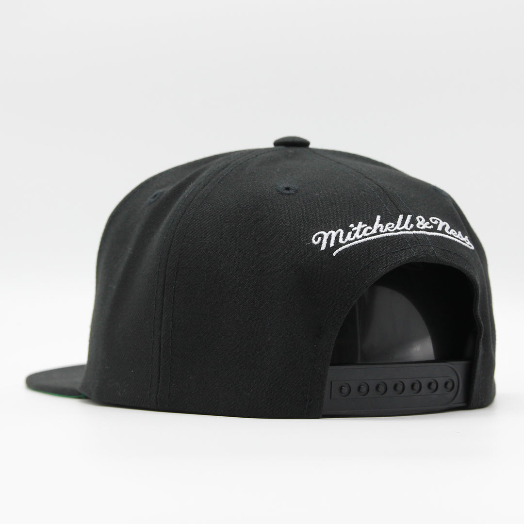 Mitchell & Ness Conference Patch snapback B Nets black - Shop-Tetuan