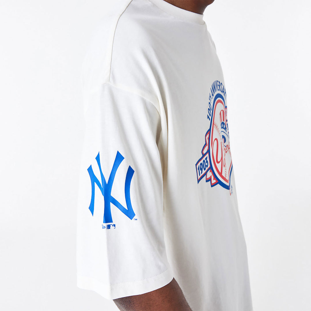 New Era MLB Anniversary White Oversized T-Shirt NY Yankees white - Shop-Tetuan