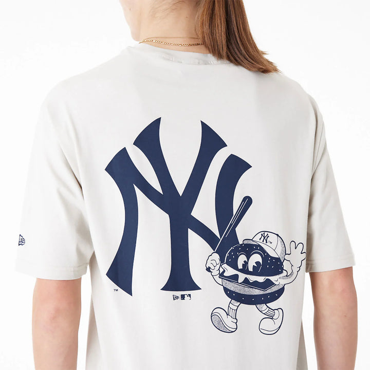 New Era NY Yankees MLB Food Graphic Stone Oversized tee stone - Shop-Tetuan