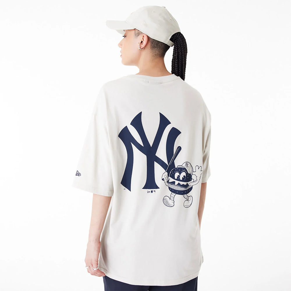 New Era NY Yankees MLB Food Graphic Stone Oversized tee stone - Shop-Tetuan