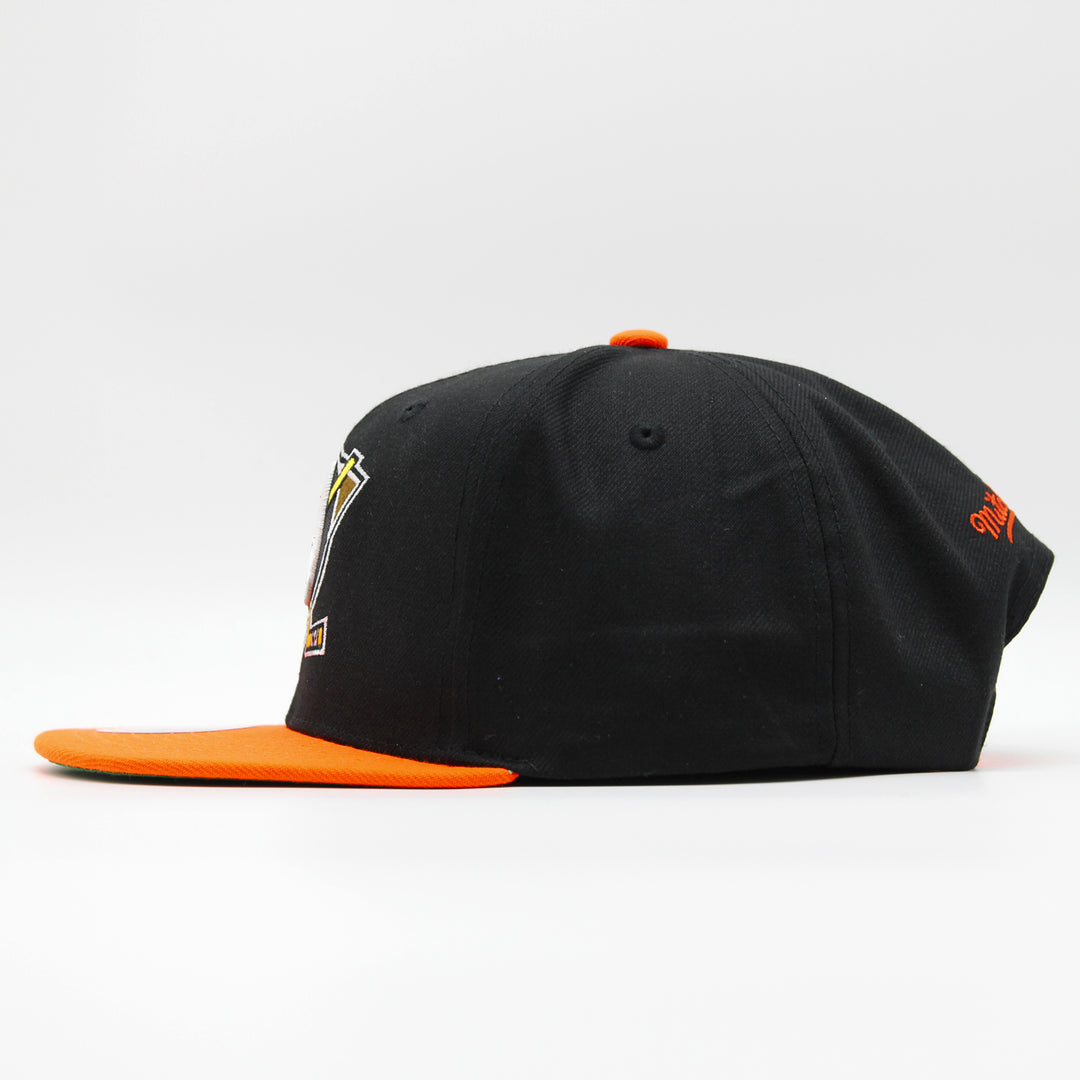 Mitchell & Ness NHL Team 2 Tone 2.0 snapback A Ducks black/orange - Shop-Tetuan