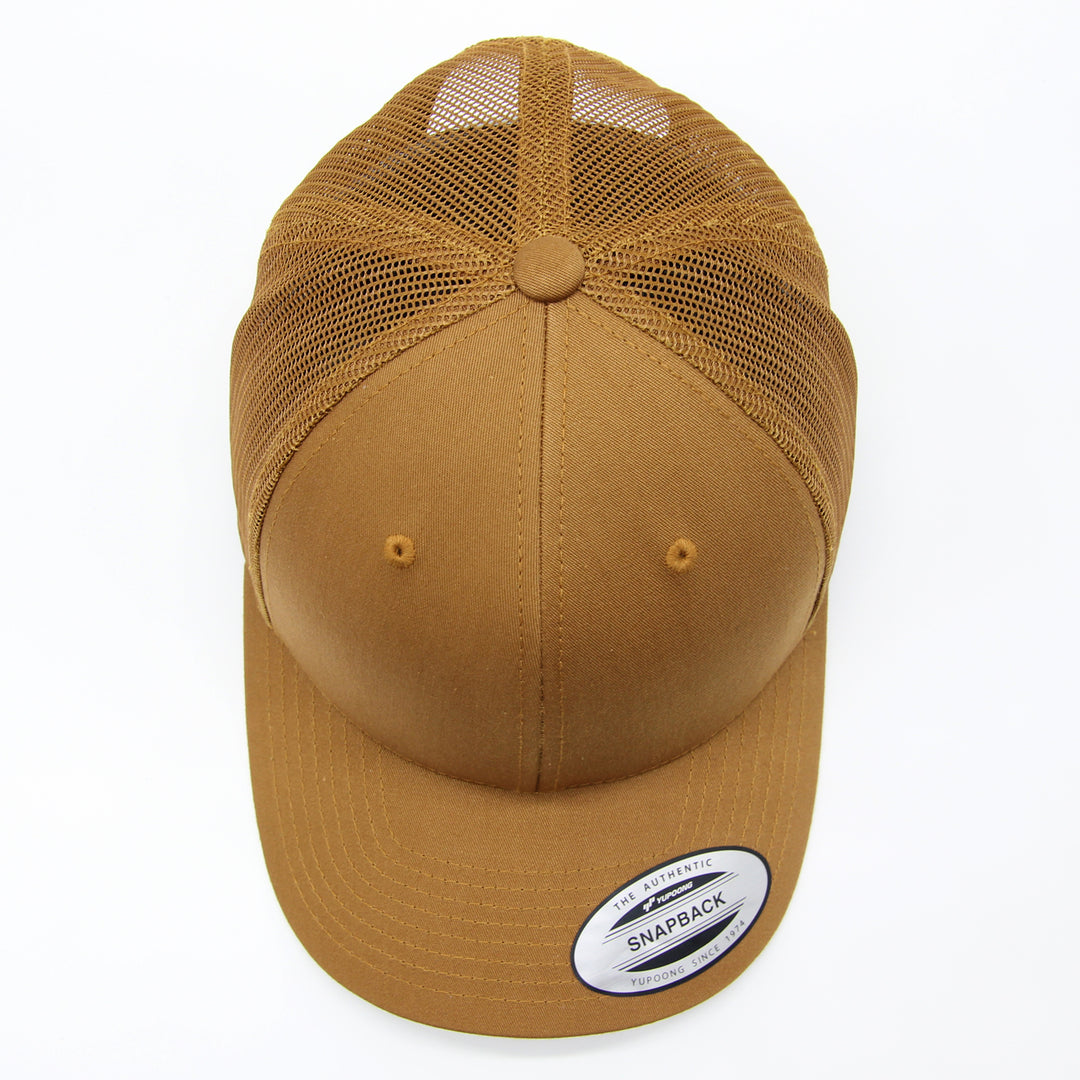 The Classics Yupoong Retro trucker cap caramel - Shop-Tetuan