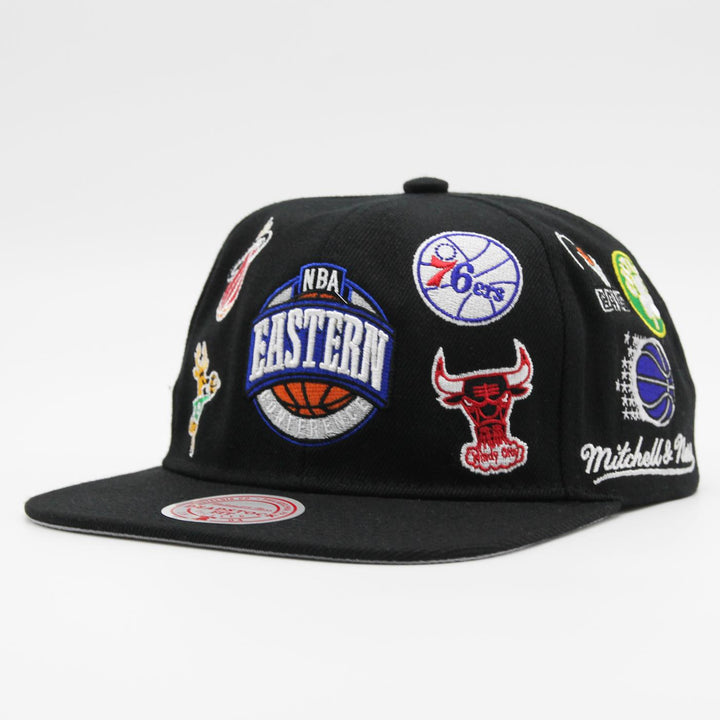 Mitchell & Ness NBA All Over Conference Deadstock HWC East black - Shop-Tetuan