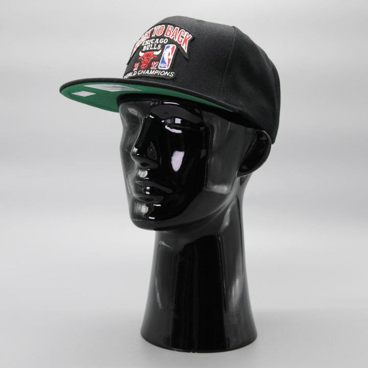 Mitchell & Ness NBA 91/92 Champs snapback HWS C Bulls black - Shop-Tetuan