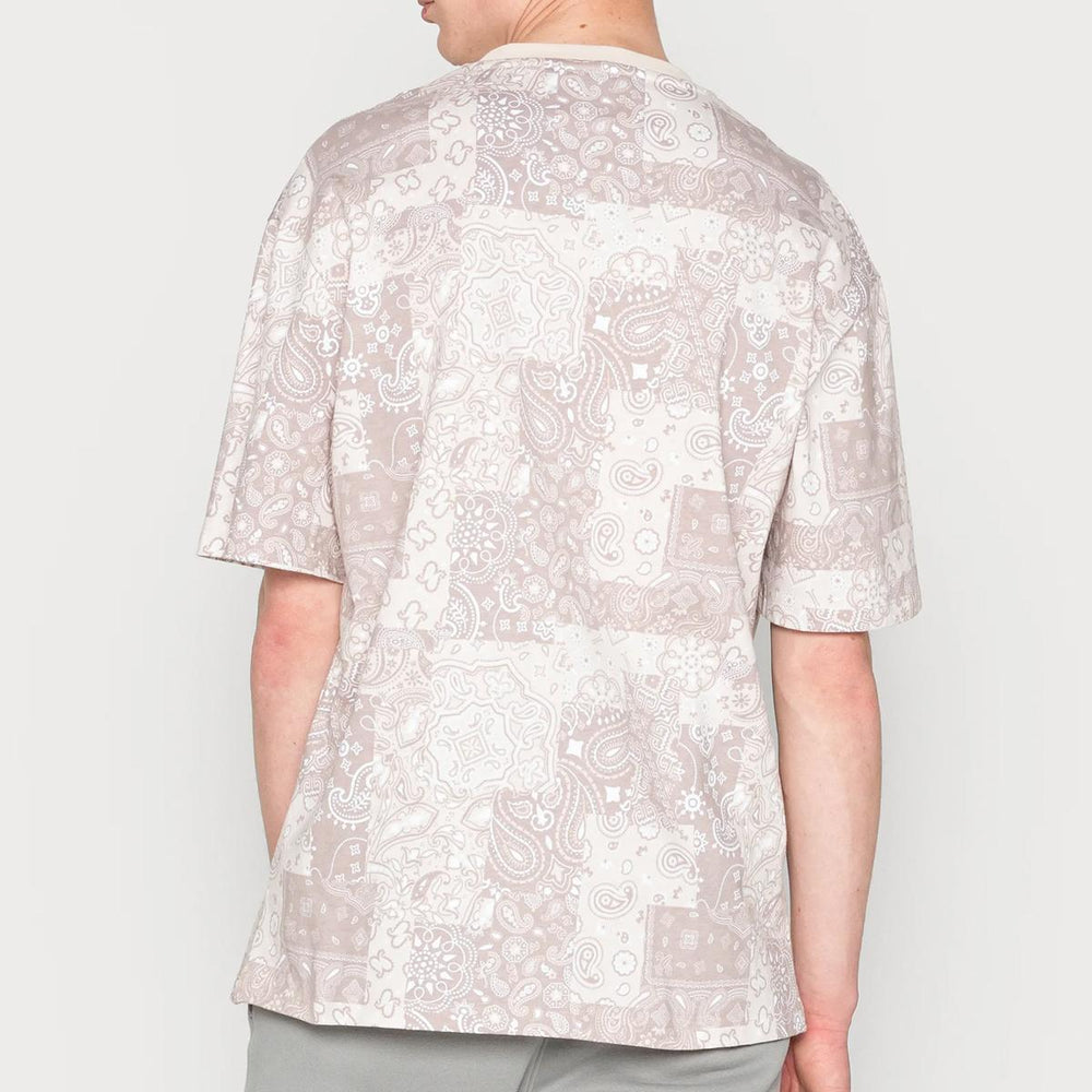 Karl Kani Small Signature Paisley tee light sand/taupe/white - Shop-Tetuan