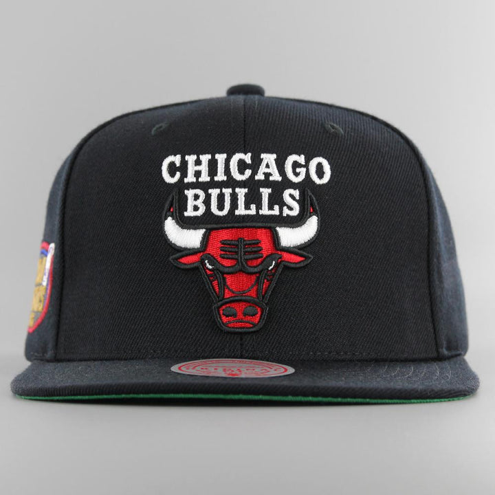 Mitchell & Ness NBA Top Spot snapback C Bulls black - Shop-Tetuan