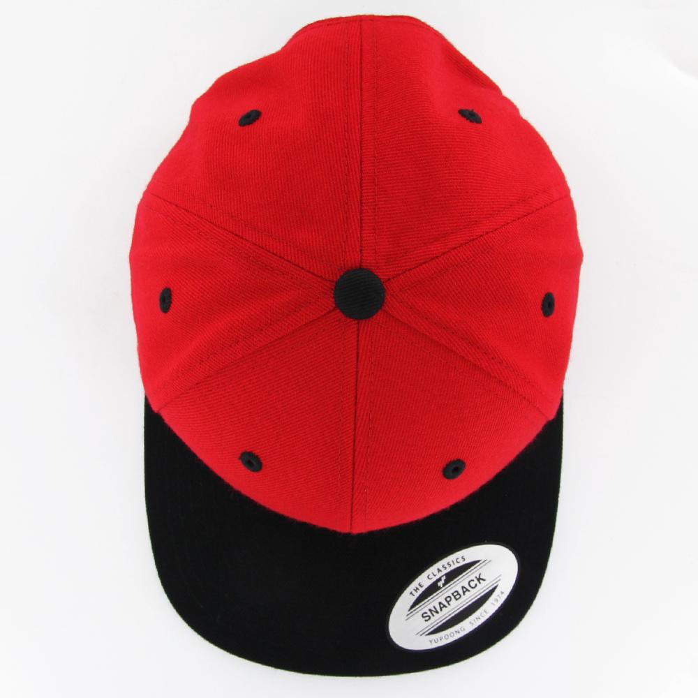 The Classics Yupoong snapback 2-tone red/blk - Shop-Tetuan