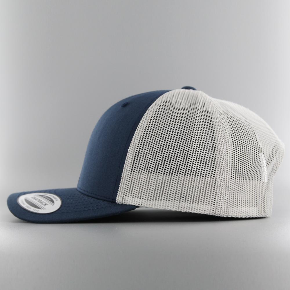 The Classics Yupoong Retro trucker 2-tone cap navy/silver - Shop-Tetuan