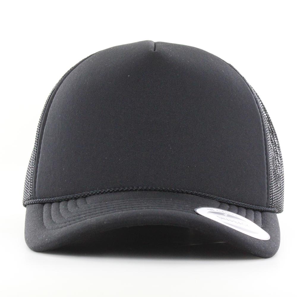 The Classics Yupoong foam trucker cap curved visor blk/blk/blk - Shop-Tetuan