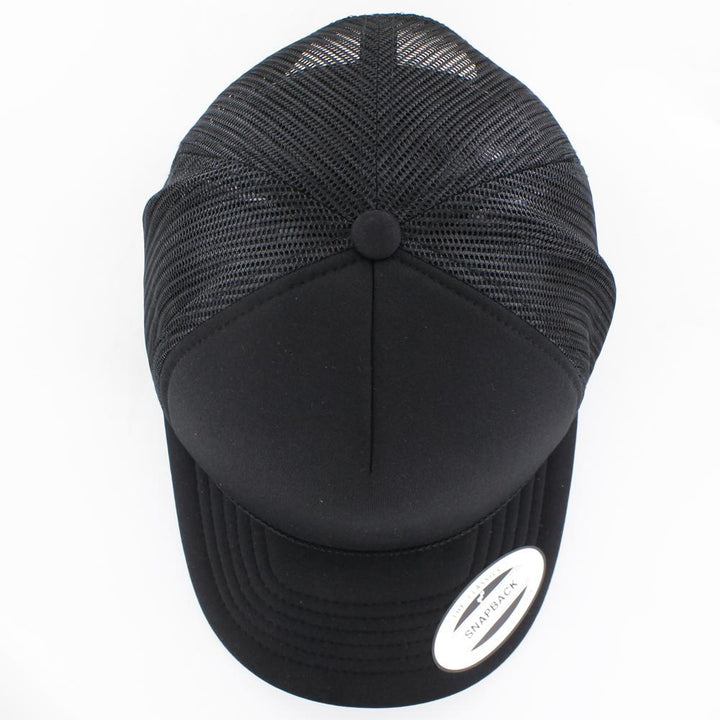 The Classics Yupoong foam trucker cap curved visor blk/blk/blk - Shop-Tetuan