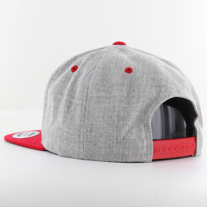 The Classics Yupoong snapback heather/red - Shop-Tetuan