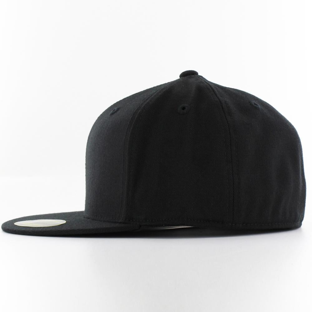 Premium 210 fitted cap black - Shop-Tetuan