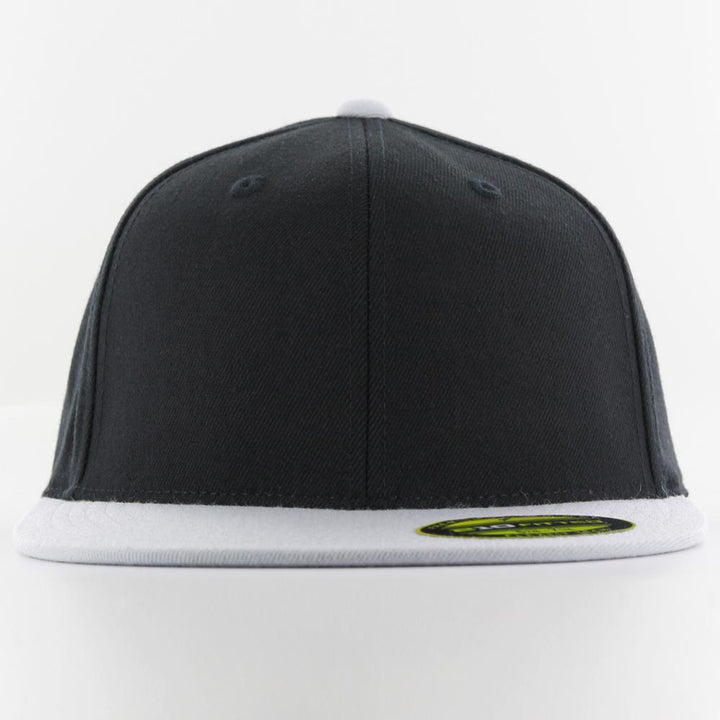 Premium 210 fitted cap 2-tone blk/gry - Shop-Tetuan