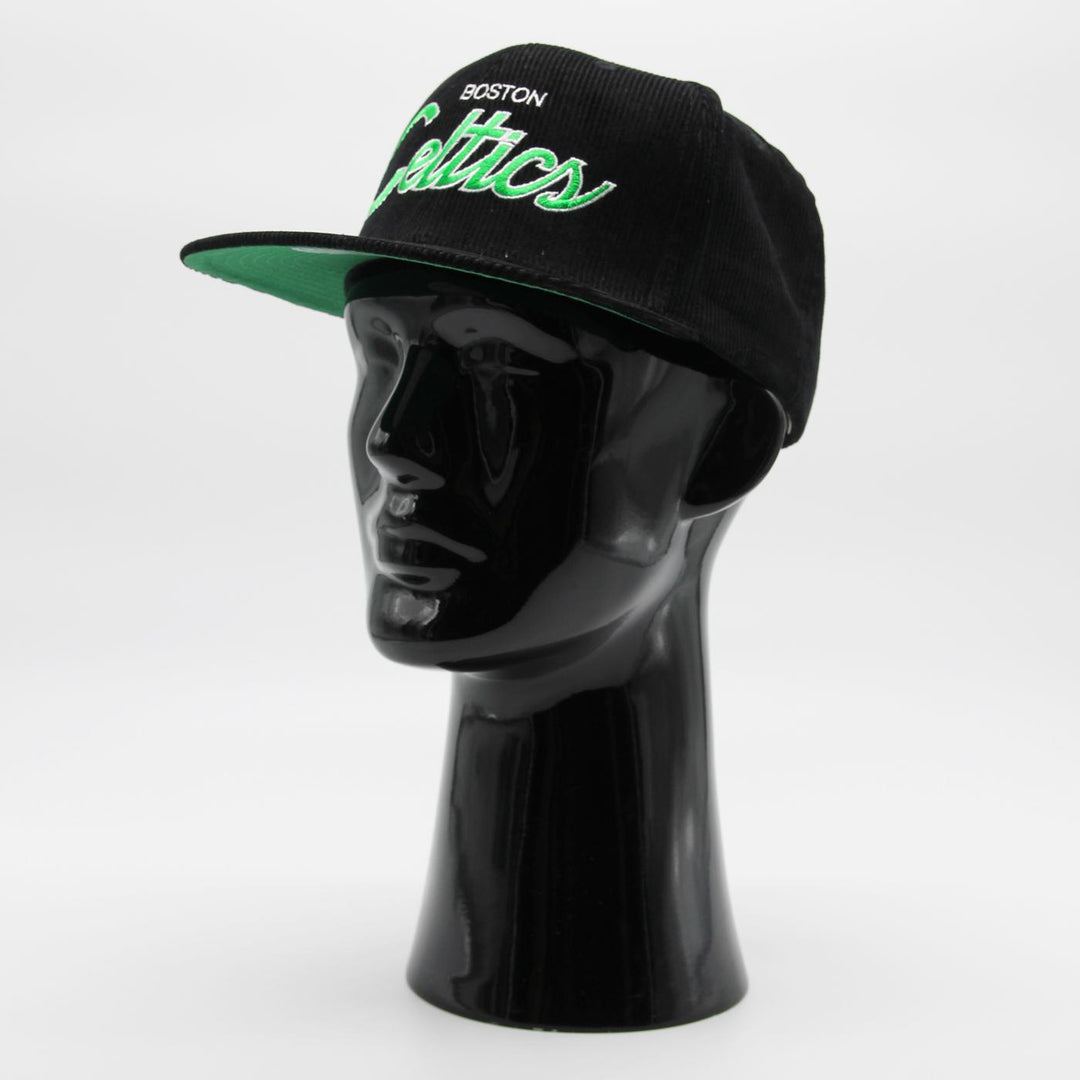 Mitchell & Ness NBA Cord Script snapback HWC B Celtics black - Shop-Tetuan