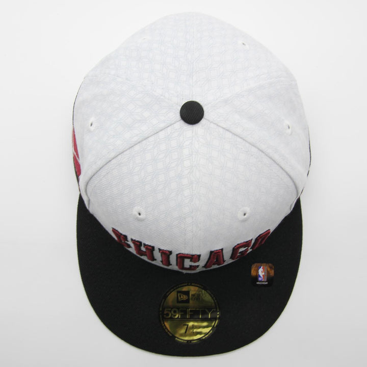 New Era Authentics City Edition 59Fifty C Bulls white - Shop-Tetuan