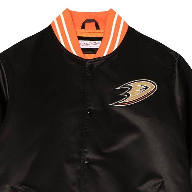 Mitchell & Ness NHL Heavyweight Satin jacket A Ducks black - Shop-Tetuan