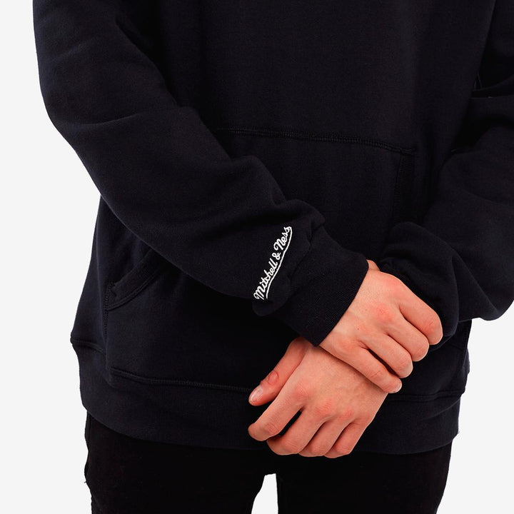 Mitchell & Ness Box Logo hoody black/red - Shop-Tetuan