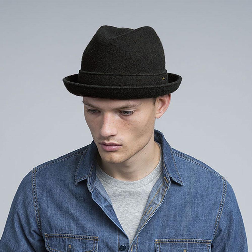 Kangol Wool Player hat black - Shop-Tetuan