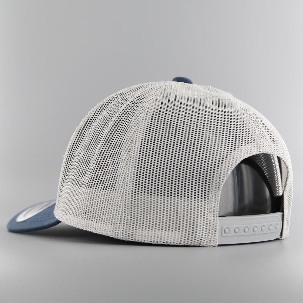 The Classics Yupoong Retro trucker 2-tone cap navy/silver - Shop-Tetuan