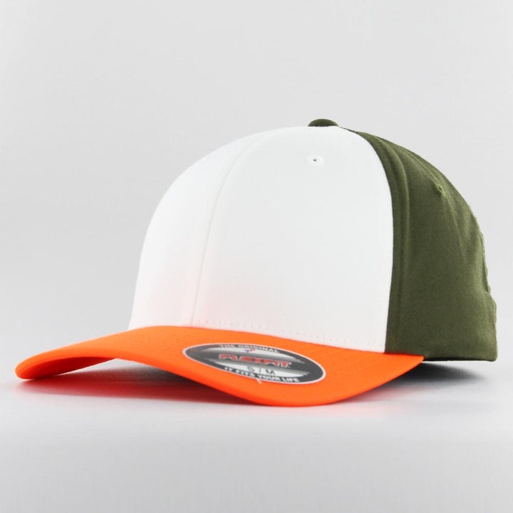 The Classics Yupoong 3-Tone Flexfit neonorange/white/olive - Shop-Tetuan