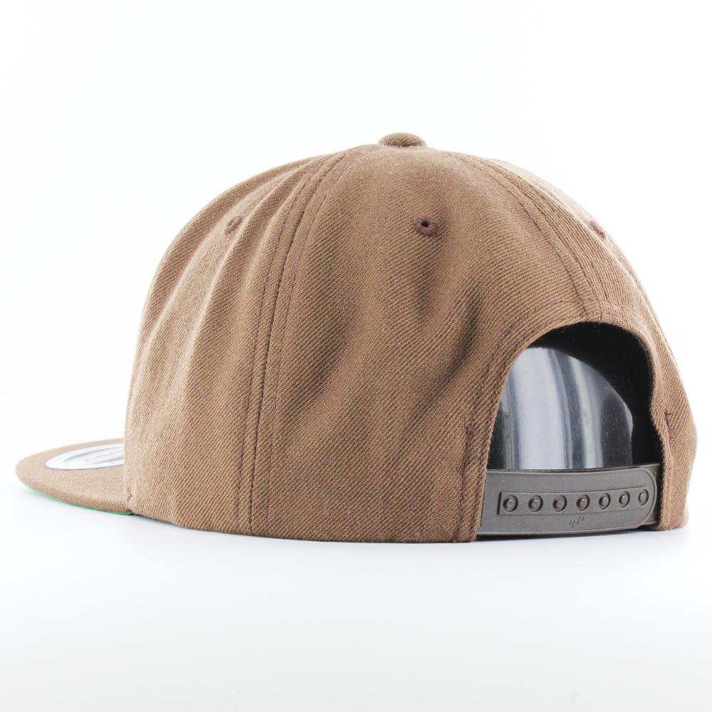 The Classics Yupoong snapback tan - Shop-Tetuan