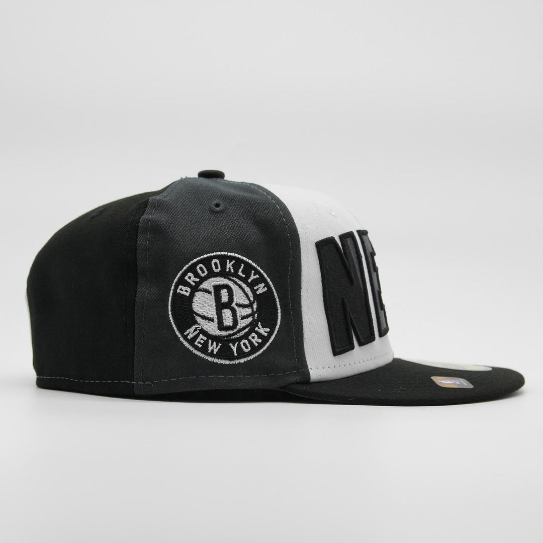 New Era NBA Authentics Back Half Edition 59Fifty B Nets blk/grey/wht - Shop-Tetuan