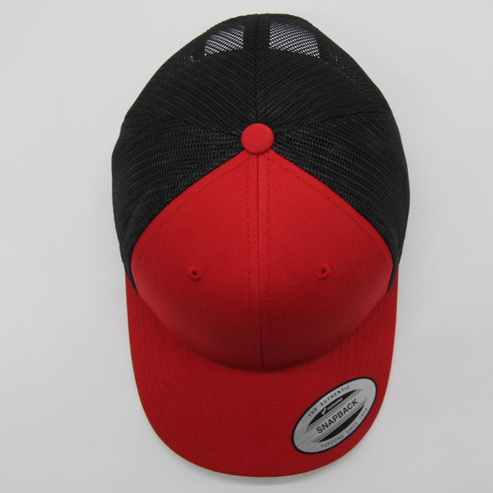 The Classics Yupoong Retro 2-tone trucker cap red/black - Shop-Tetuan