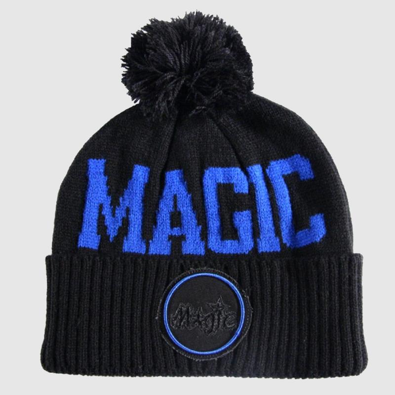 Mitchell & Ness Spikeneo beanie O Magic black/blue - Shop-Tetuan