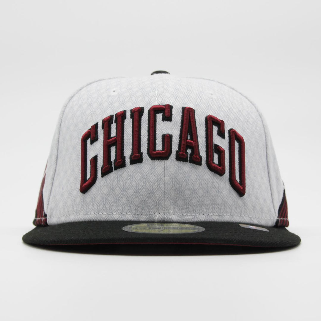 New Era Authentics City Edition 59Fifty C Bulls white - Shop-Tetuan